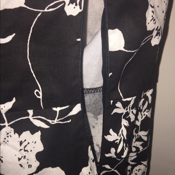 Rock-a-billy dress - Picture 3 of 4